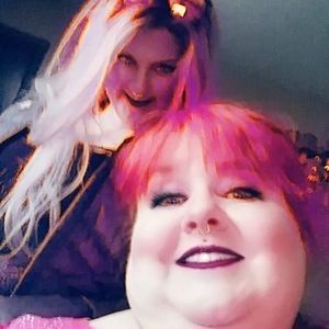 Meet your Posher, Mary sue